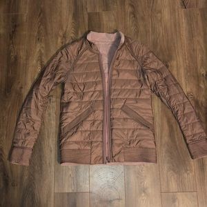 Lululemon REVERSIBLE puffer coat